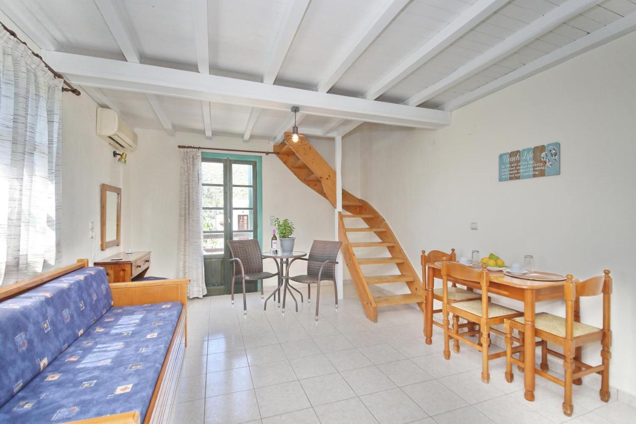 Skopelos Evergreen Apartments Stafylos Exterior foto